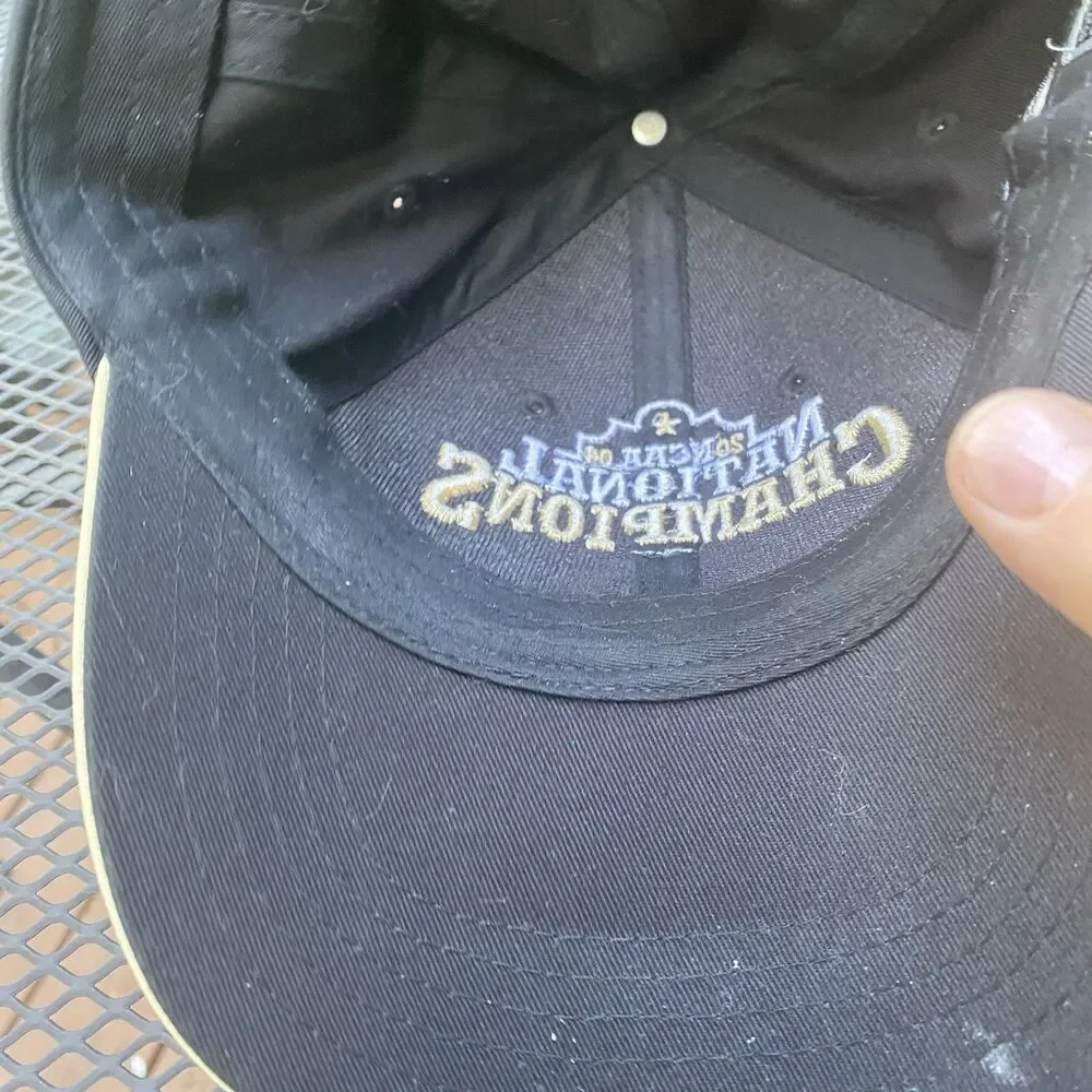 UConn Huskies Hat Nike NCAA 2004 National Champions Black Locker Room OSFA Cap